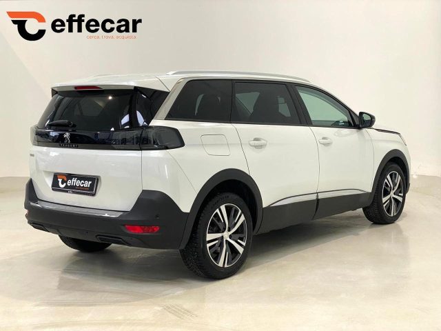 PEUGEOT 5008 usata, con Autoradio
