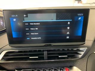 PEUGEOT 3008 usata, con Fari LED