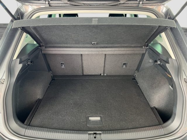 VOLKSWAGEN Tiguan usata 12