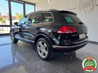 VOLKSWAGEN Touareg usata, con Antifurto