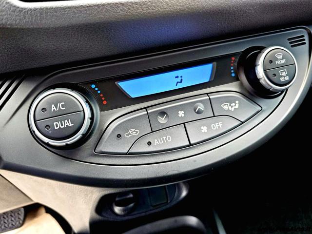 TOYOTA Yaris usata, con Controllo trazione