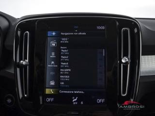 VOLVO XC40 usata 13