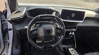 PEUGEOT 2008 usata, con Volante in pelle
