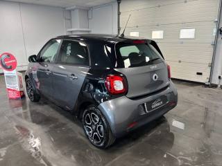 SMART ForFour usata, con Bluetooth