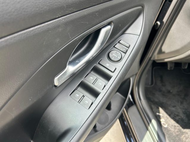 HYUNDAI i30 usata, con Fendinebbia
