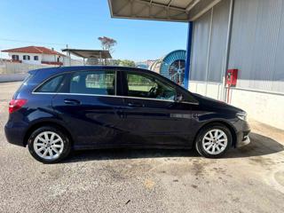 MERCEDES-BENZ B 160 usata, con Cronologia tagliandi