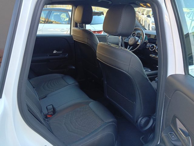 MERCEDES-BENZ B 180 usata, con Specchietti laterali elettrici