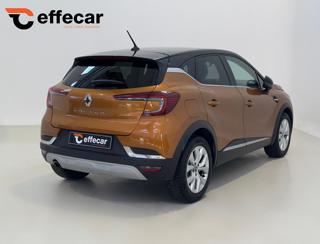 RENAULT Captur usata, con Autoradio