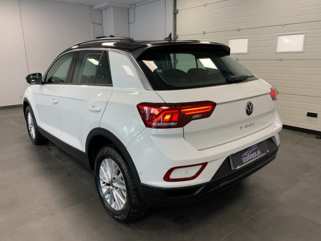 VOLKSWAGEN T-Roc usata, con Sensori di parcheggio posteriori