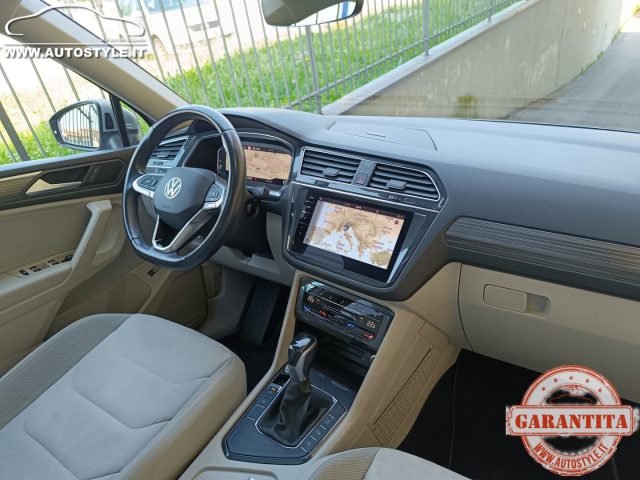 VOLKSWAGEN Tiguan Allspace usata, con Airbag testa