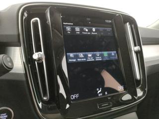 VOLVO XC40 usata, con USB