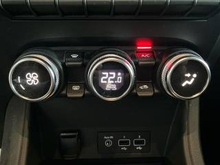 RENAULT Captur usata 28