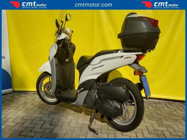 YAMAHA Xenter 150 usata 9