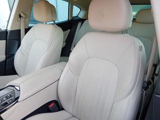 MASERATI Levante usata, con Touch screen