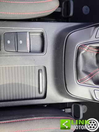 FORD Focus usata, con Sedile posteriore sdoppiato