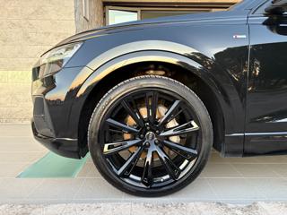 AUDI Q8 usata, con Trazione integrale
