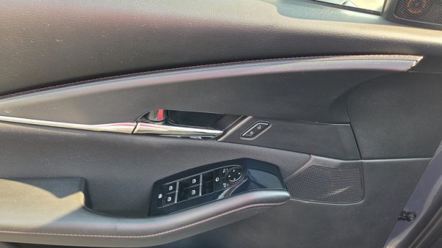 MAZDA CX-30 usata, con Vetri oscurati