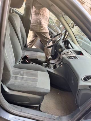 FORD Fiesta usata, con Airbag laterali