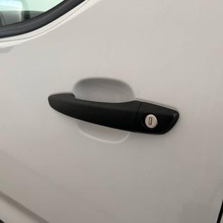 OPEL Combo usata, con Hill holder