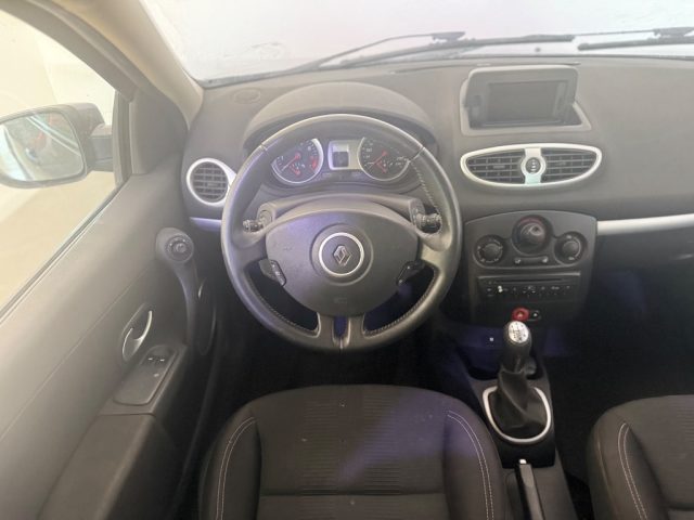 RENAULT Clio usata 12
