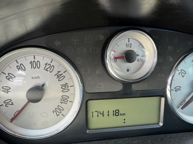 LANCIA Ypsilon usata 13