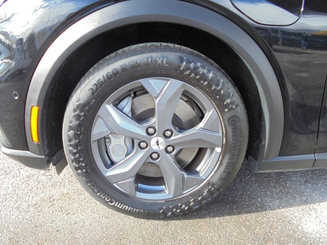 FORD Mustang Mach-E usata, con Cerchi in lega