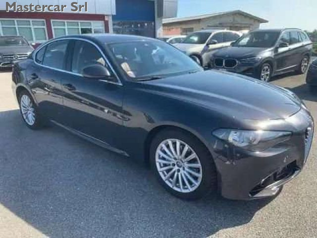ALFA ROMEO Giulia usata, con Airbag laterali
