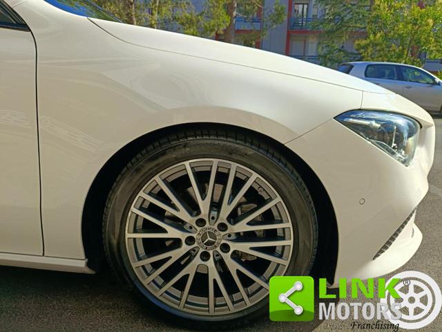 MERCEDES-BENZ CLA 200 usata, con Sensori di parcheggio anteriori