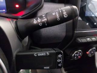 RENAULT Clio usata, con Fari LED
