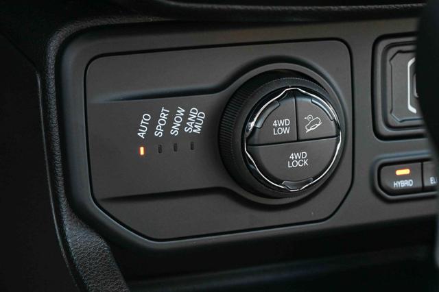 JEEP Renegade usata, con USB