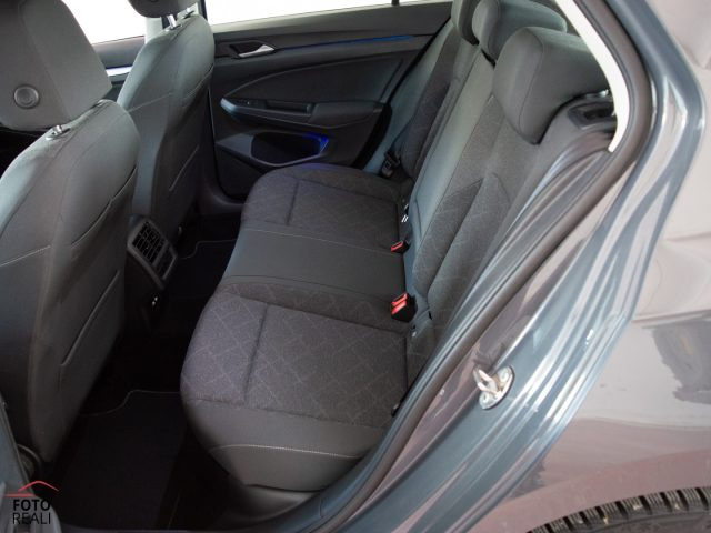 VOLKSWAGEN Golf usata, con Controllo automatico clima