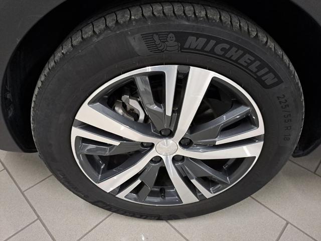 PEUGEOT 3008 usata, con Climatizzatore