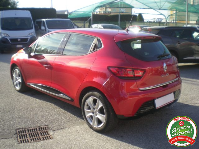 RENAULT Clio usata, con Climatizzatore