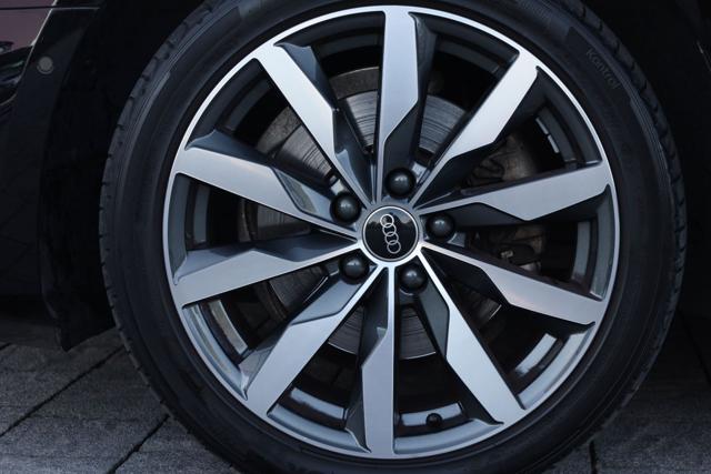 AUDI A4 usata, con Sistema di parcheggio automatico