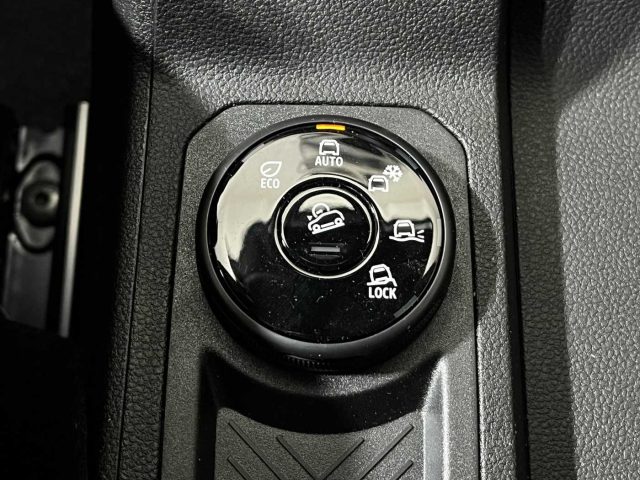 DACIA Duster usata 28