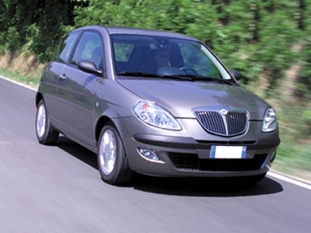 LANCIA Ypsilon usata, con ABS
