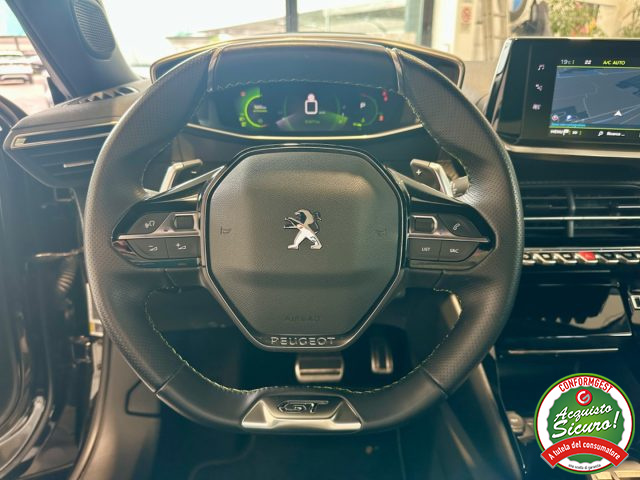 PEUGEOT 2008 usata, con USB