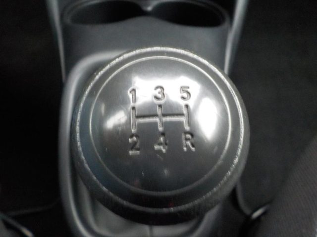 TOYOTA Aygo usata 29