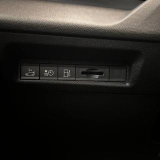 PEUGEOT 408 usata, con Vivavoce