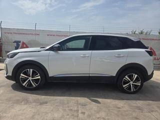 PEUGEOT 3008 usata, con Airbag