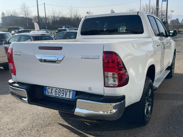 TOYOTA Hilux usata, con Cerchi in lega