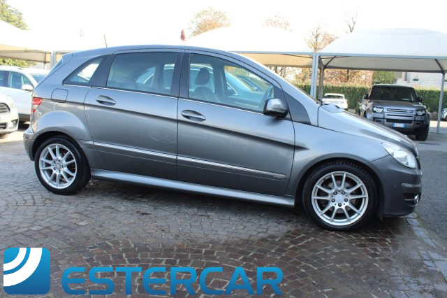 MERCEDES-BENZ B 200 usata, con Fendinebbia
