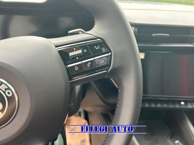 ALFA ROMEO Junior usata, con Fari LED