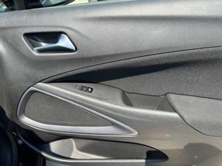OPEL Crossland X usata, con Isofix