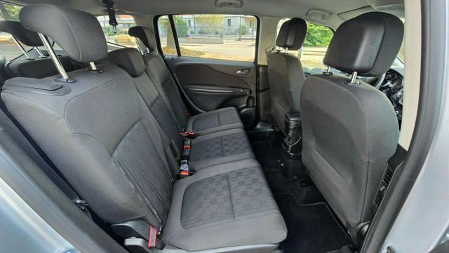 OPEL Zafira usata, con Autoradio digitale