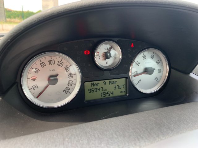 LANCIA Ypsilon usata, con Servosterzo