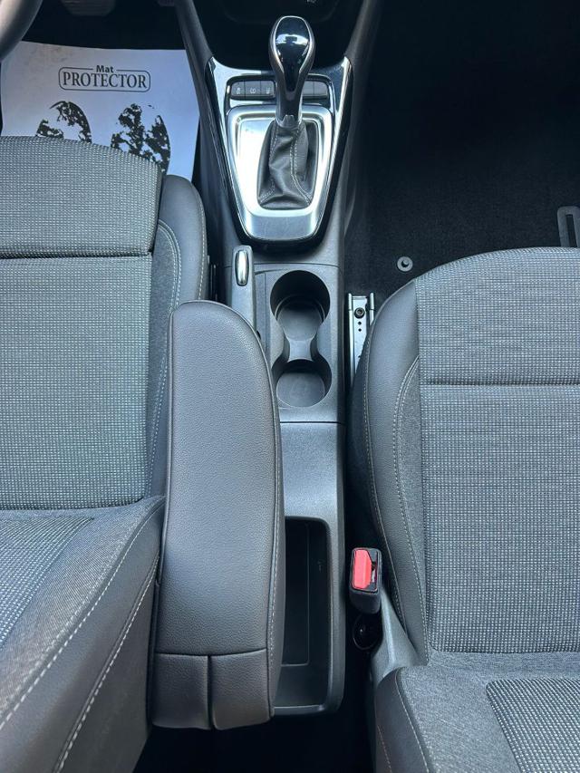OPEL Crossland usata, con Sedile posteriore sdoppiato