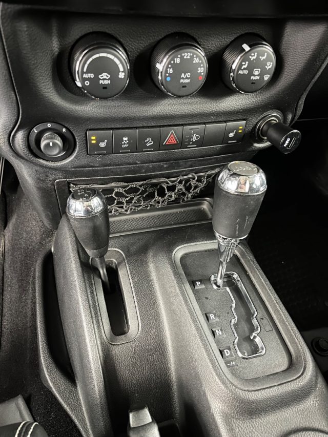 JEEP Wrangler usata, con Controllo automatico clima