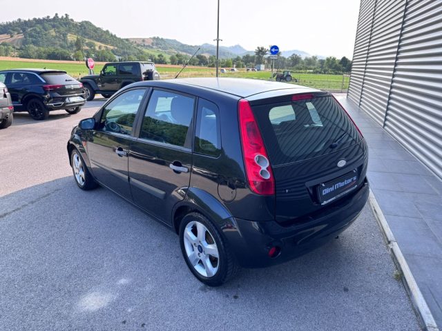 FORD Fiesta usata, con Chiusura centralizzata