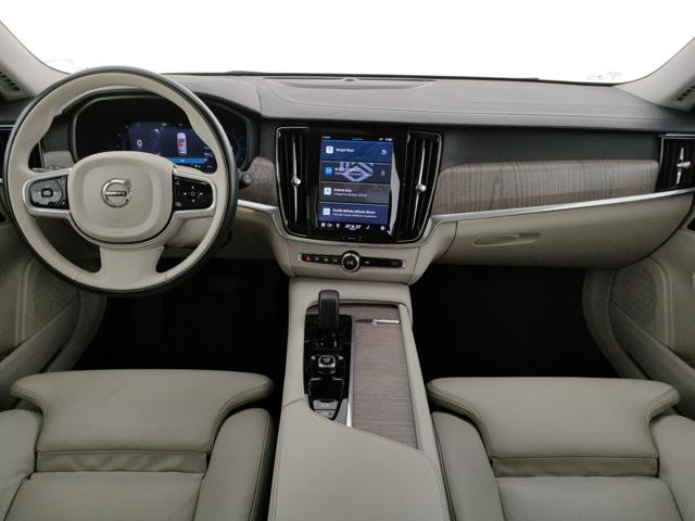VOLVO V90 Cross Country usata, con Fendinebbia
